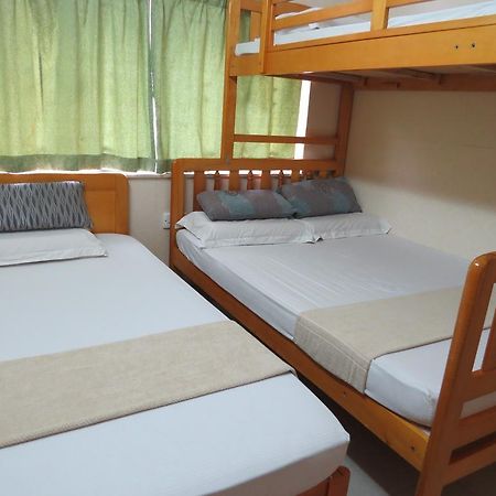 Sunny Day Guest House Хонконг Екстериор снимка