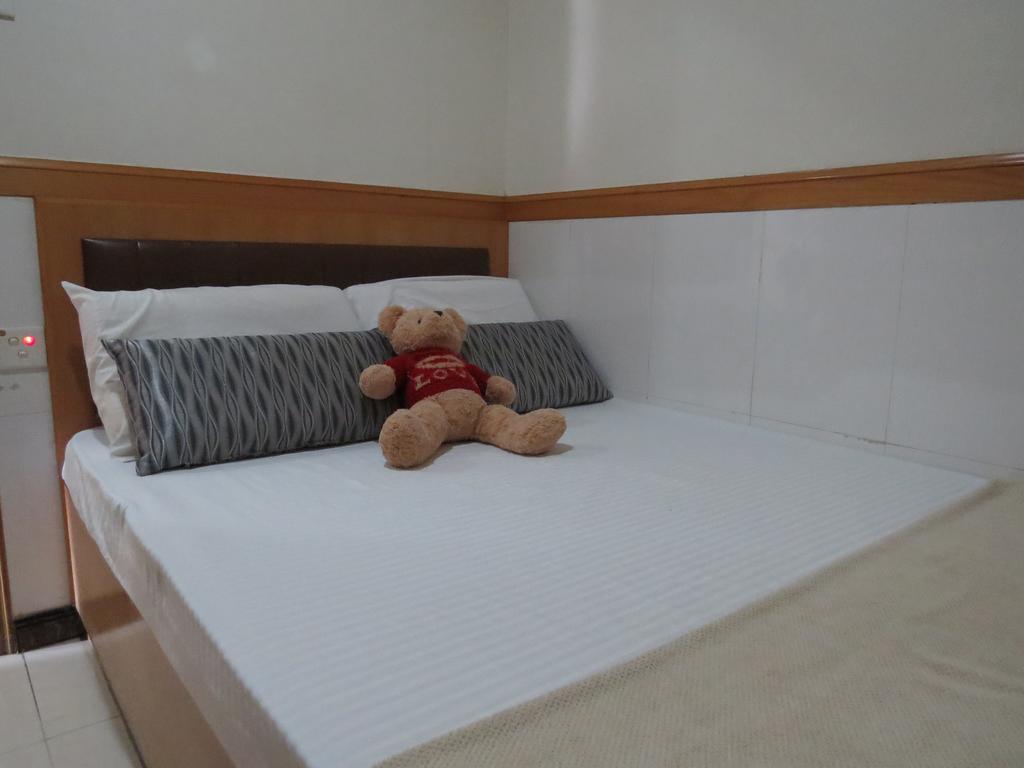 Sunny Day Guest House Хонконг Екстериор снимка